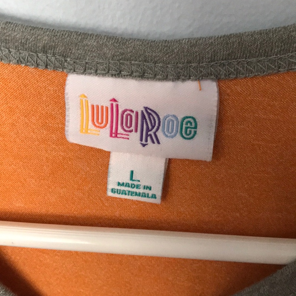 LulaRoe Tee - Picture 3 of 3
